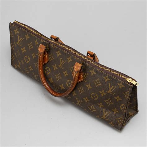 louis vuitton sac triangle